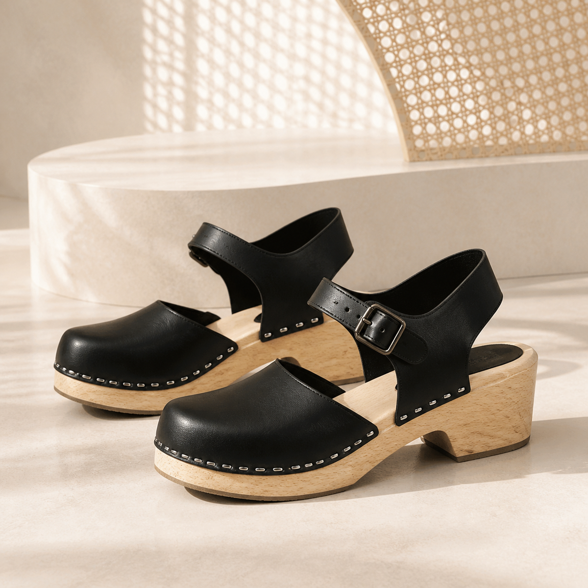 Valentina Leather Platform Sandals