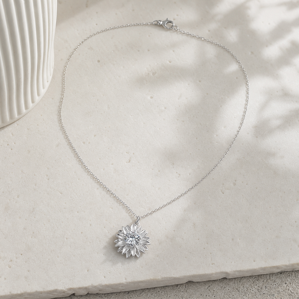 Solène Sunflower Pendant Necklace